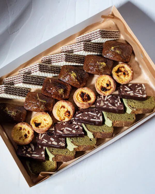 BOX AFTERNOON TEA
